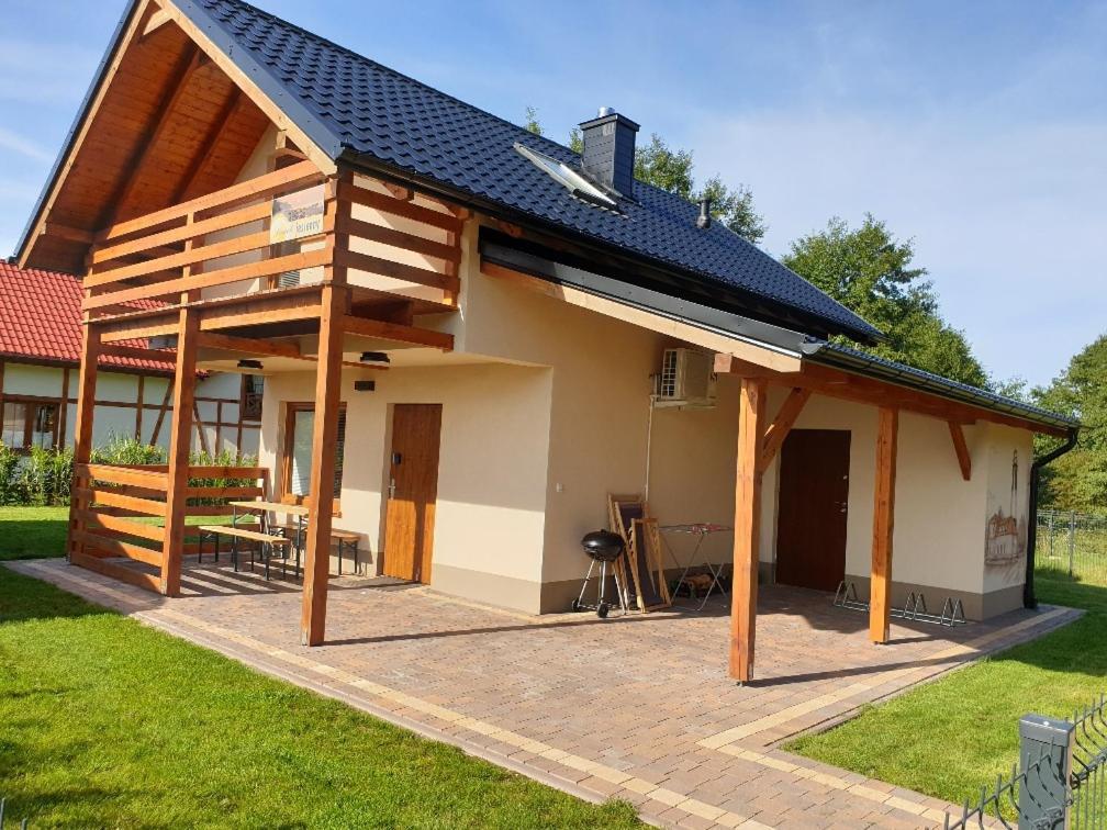 Vila Osada Cztery Pory Roku -Dom Lato Kopalino Exteriér fotografie
