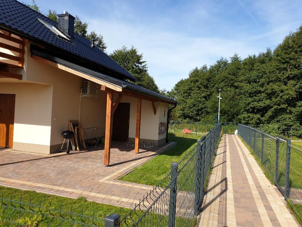 Vila Osada Cztery Pory Roku -Dom Lato Kopalino Exteriér fotografie