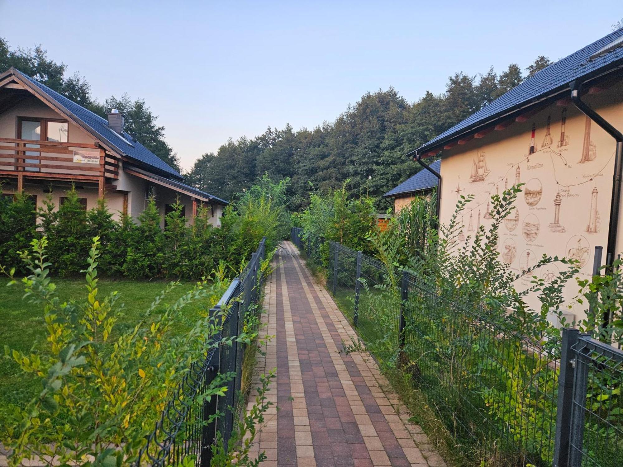 Vila Osada Cztery Pory Roku -Dom Lato Kopalino Exteriér fotografie