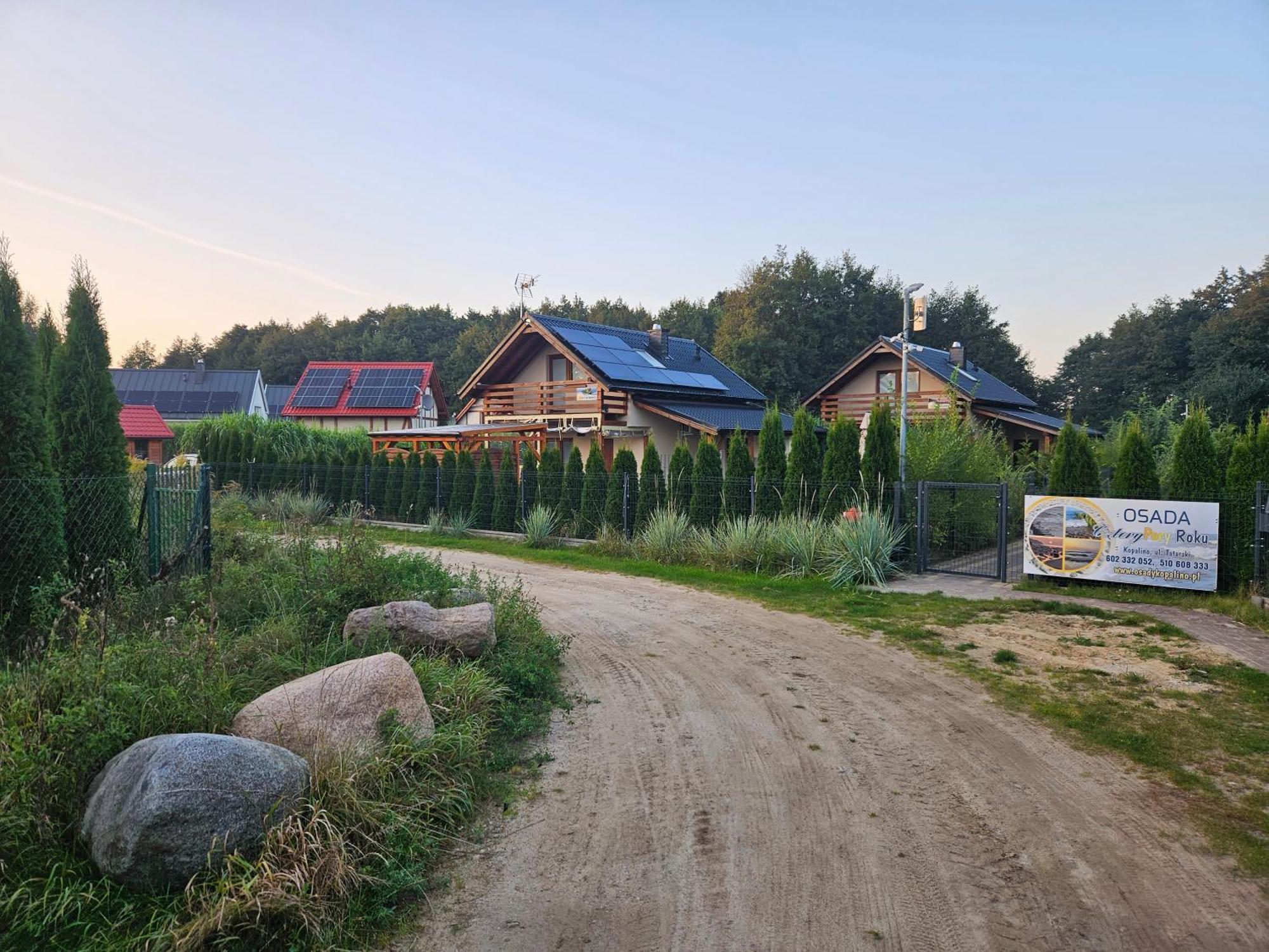 Vila Osada Cztery Pory Roku -Dom Lato Kopalino Exteriér fotografie