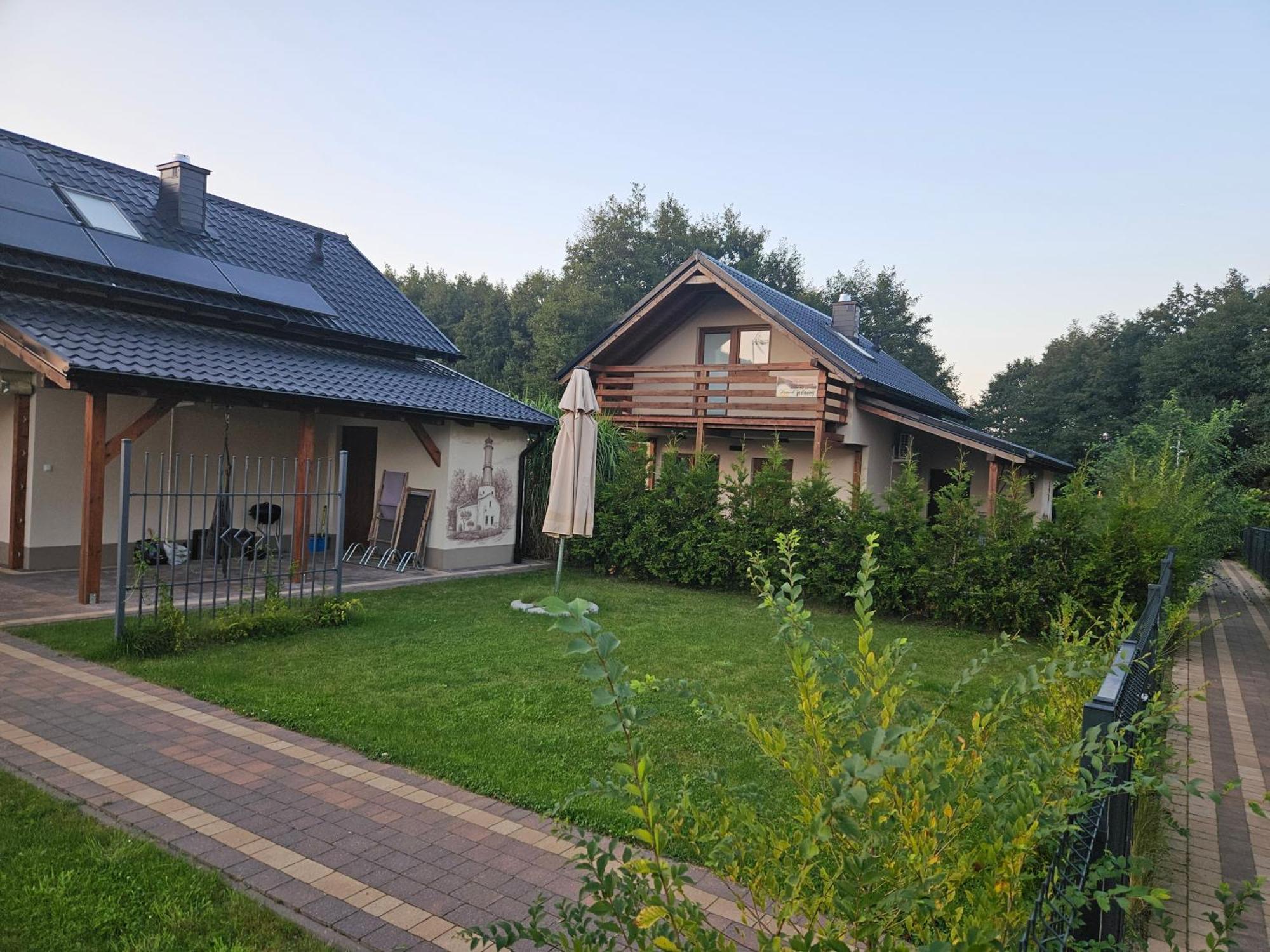 Vila Osada Cztery Pory Roku -Dom Lato Kopalino Exteriér fotografie